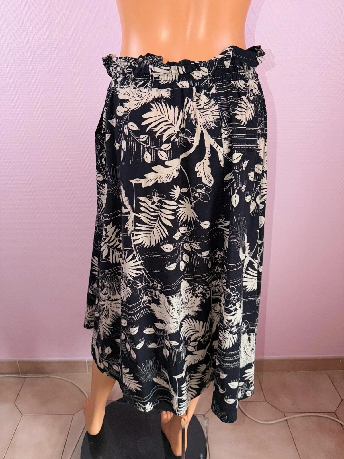 Jupe roze marine maat 36 super staat – photo 4